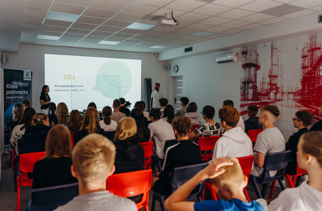 Budowa BCU w obiektywie